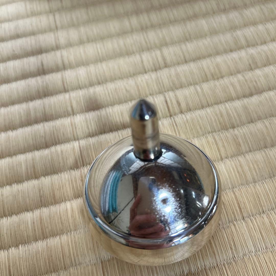 金工家作 純銀製独楽置物　ガラスケース付駒の銀