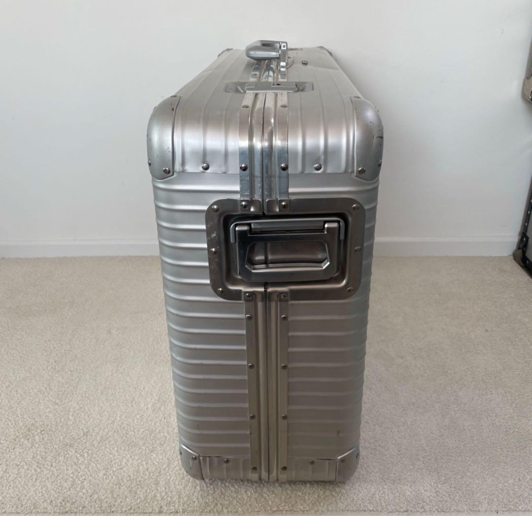 リモワ TOPAS JUMBO Vintage アルミ プルタブ2輪 104L