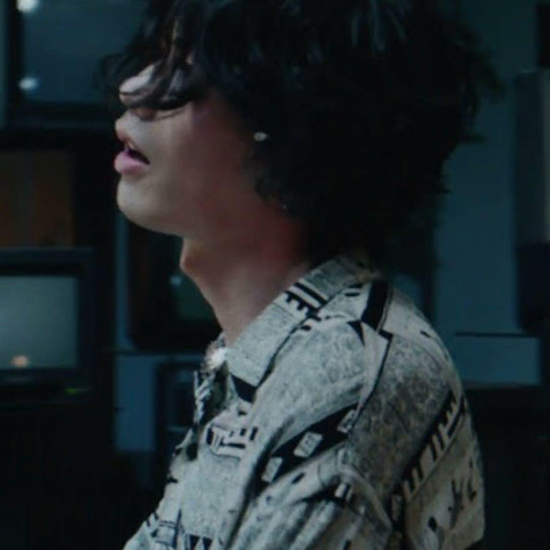 魚*ん様 毎日 MV 半袖シャツ 米津玄師 着用