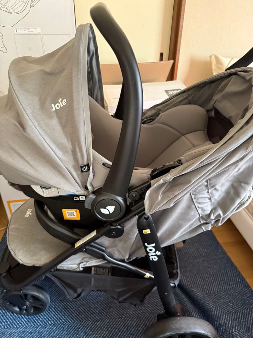 ジョイー joie トラベルシステム　チャイルドシート•ベビーカー・ベースSET