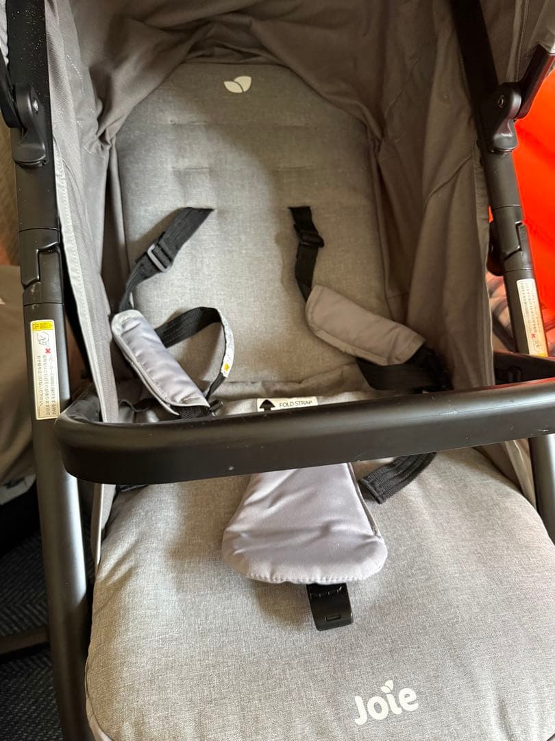 ジョイー joie トラベルシステム　チャイルドシート•ベビーカー・ベースSET