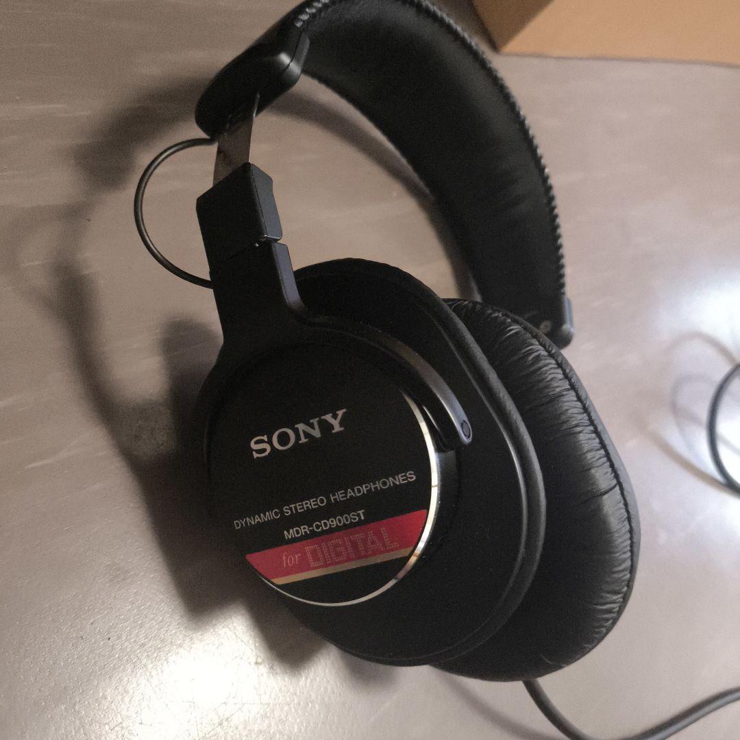 Steinberg UR22C オーディオインターフェイスとSONYヘッドホン
