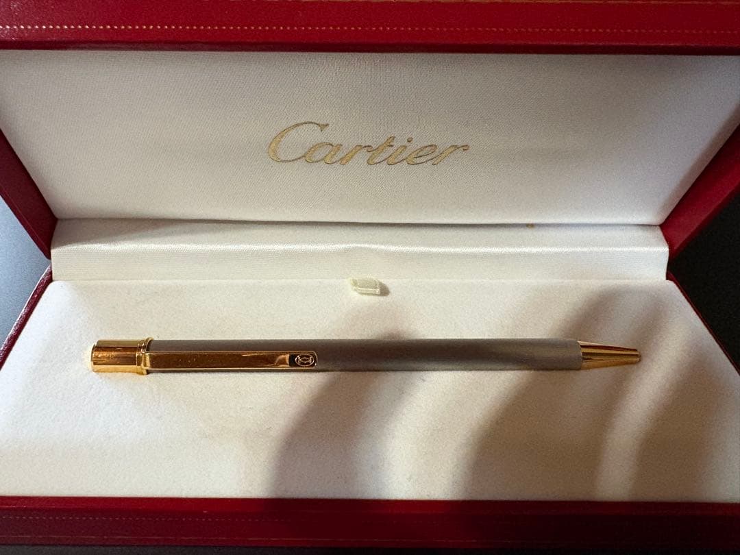 Cartier メタルボールペン グレー 専用ケース付き