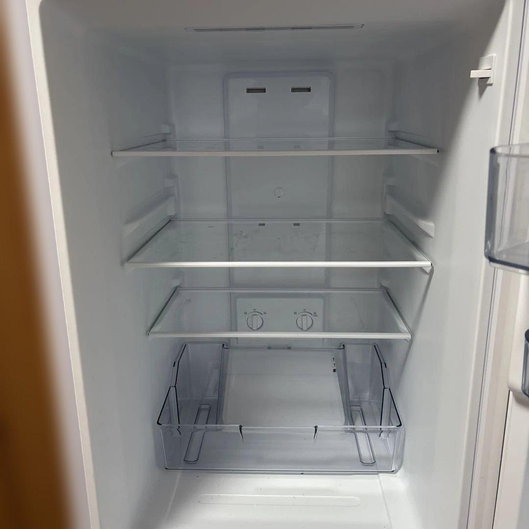 ノンフロン冷蔵庫 YRZ-F15MW 159L