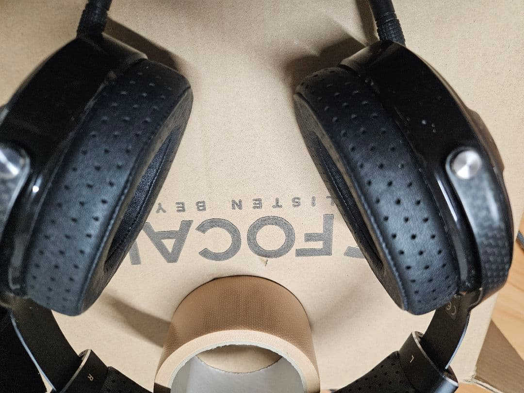 ヘッドホン focal utopia np