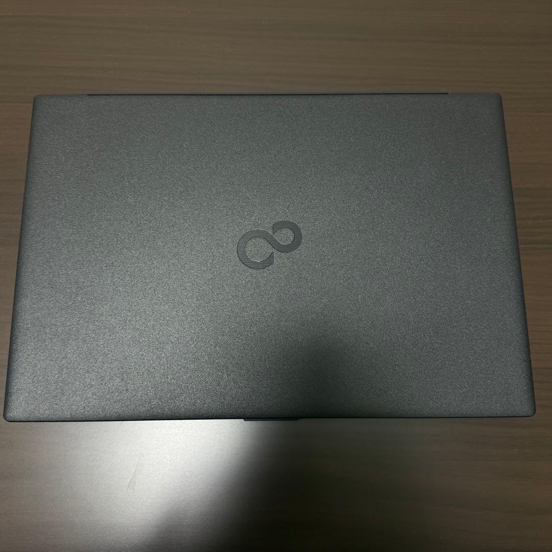 富士通 FMV 15.6インチ ノートPC