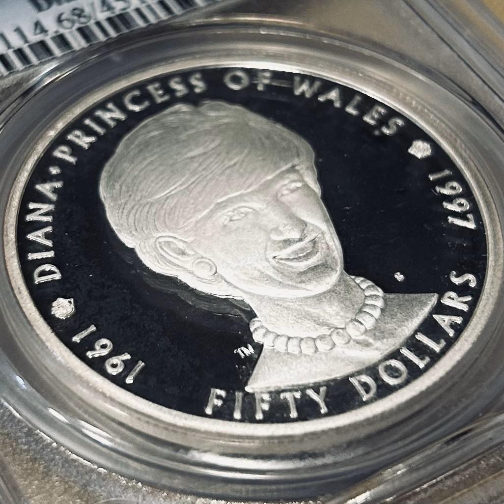★レア 世界に4枚 1997 マーシャル諸島 ダイアナ妃 50ドル銀貨 PCGS