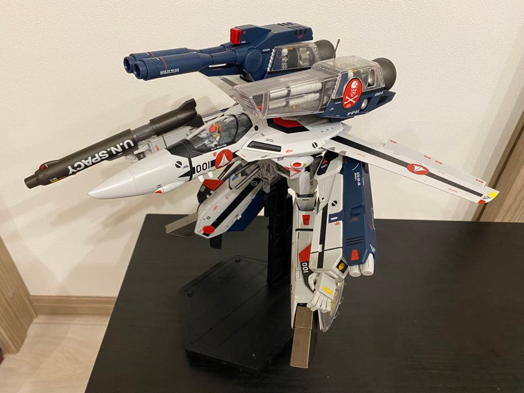 DX超合金 劇場版 VF-1S ストライクバルキリー メカニックエディション