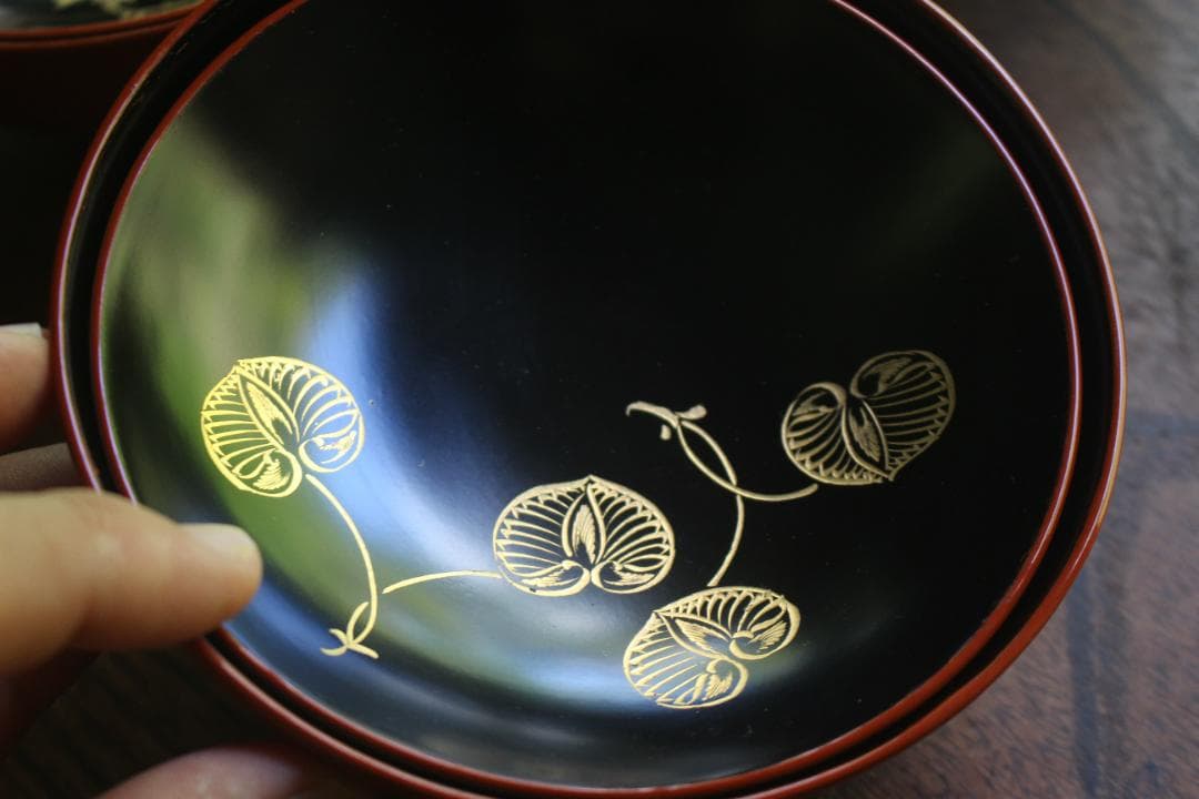 絵柄選択可！時代朱漆に優美な草花沈金のお椀10点（検輪島塗懐石椀沈金椀