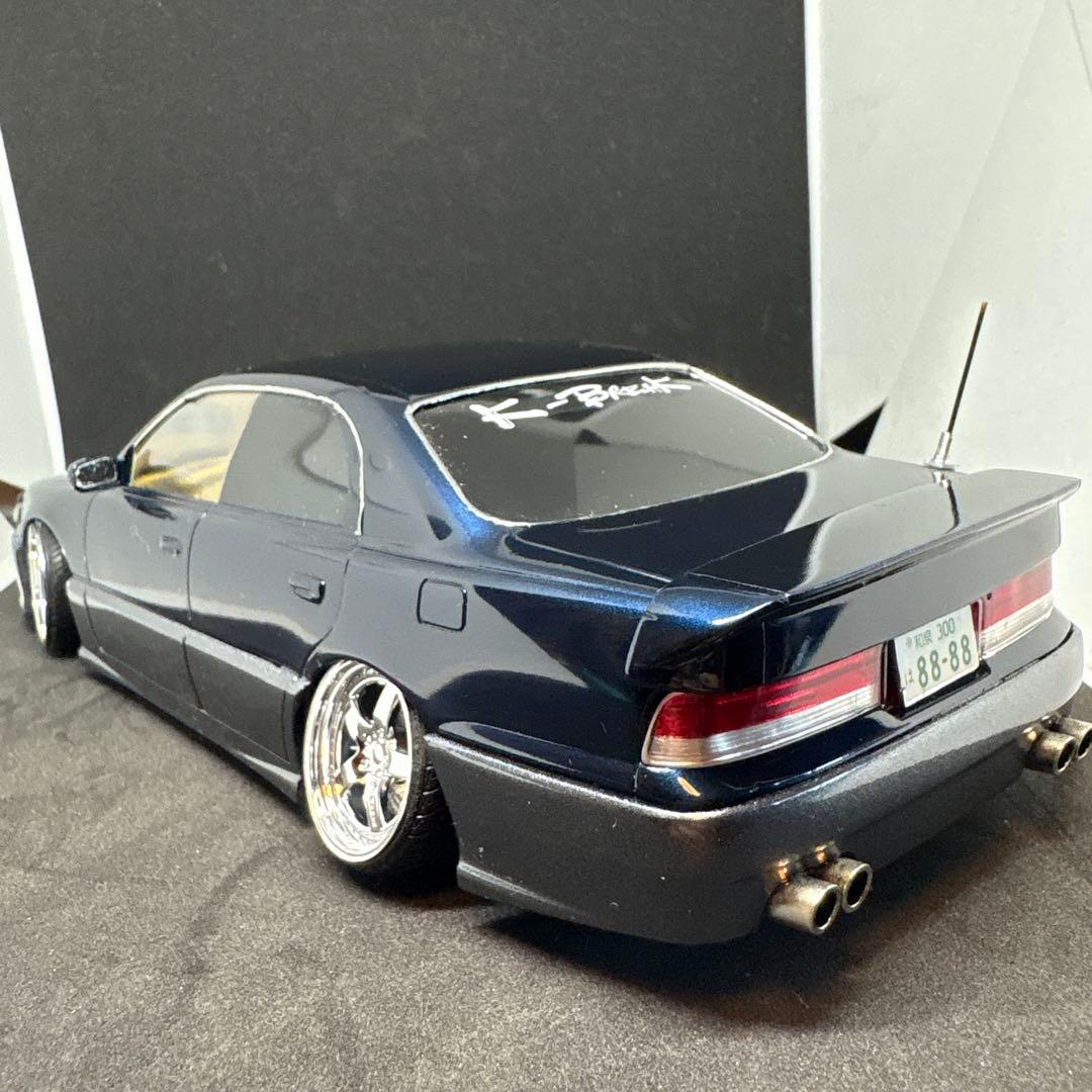 1/24カーモデル マジェスタ完成品