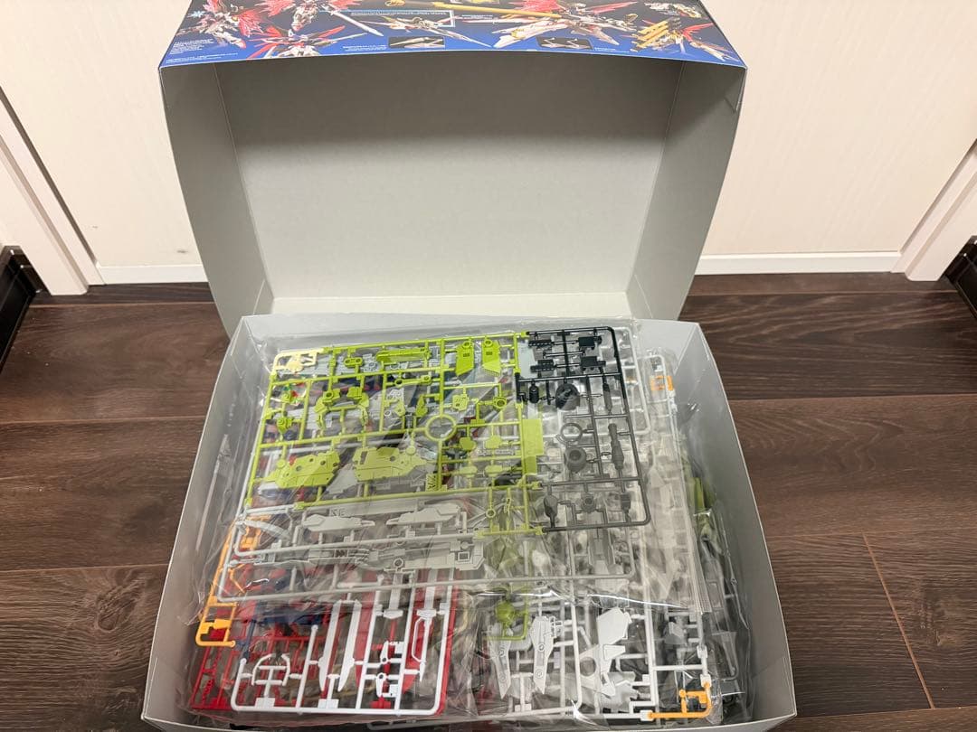 HG ディスティニーガンダム SpecII & ゼウスシルエット