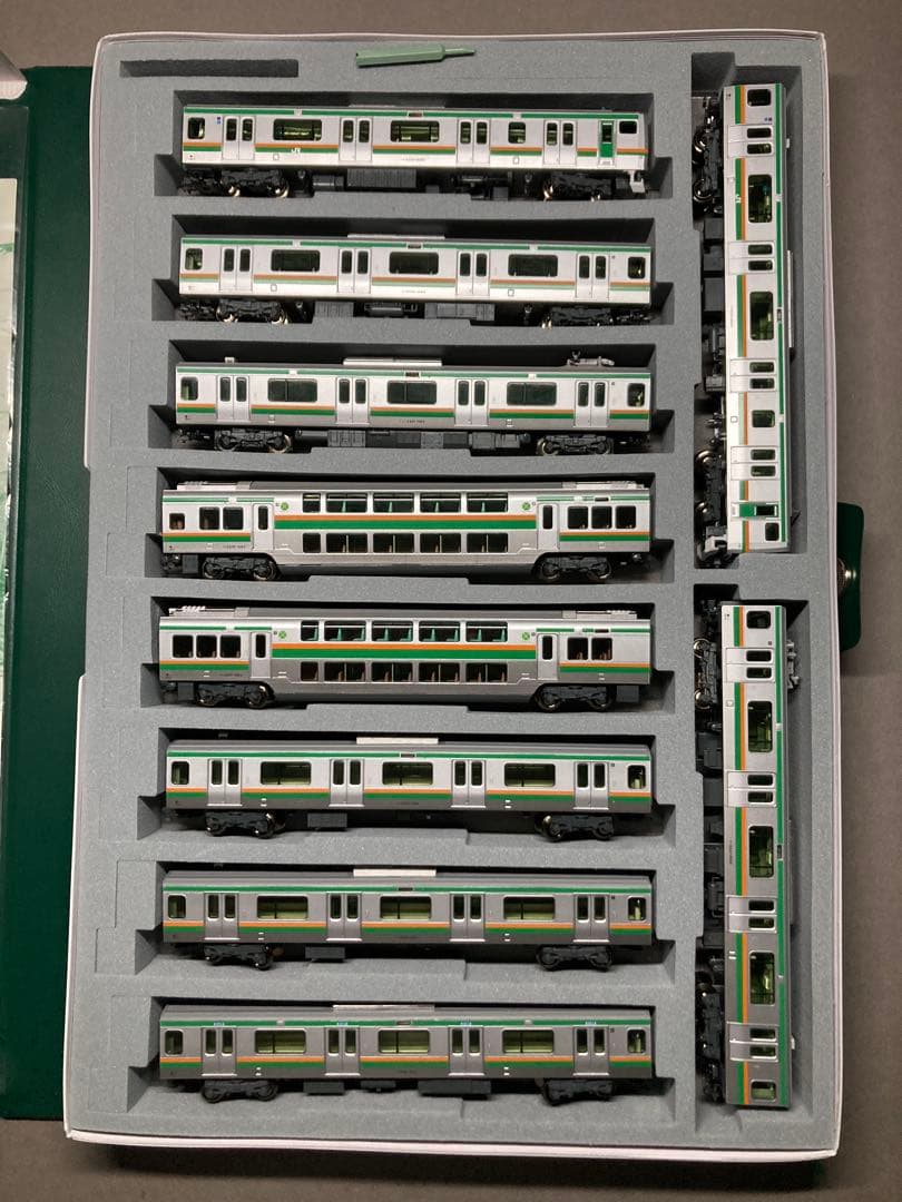 室内灯付 E231系 1000番台 湘南色 10両 KATO