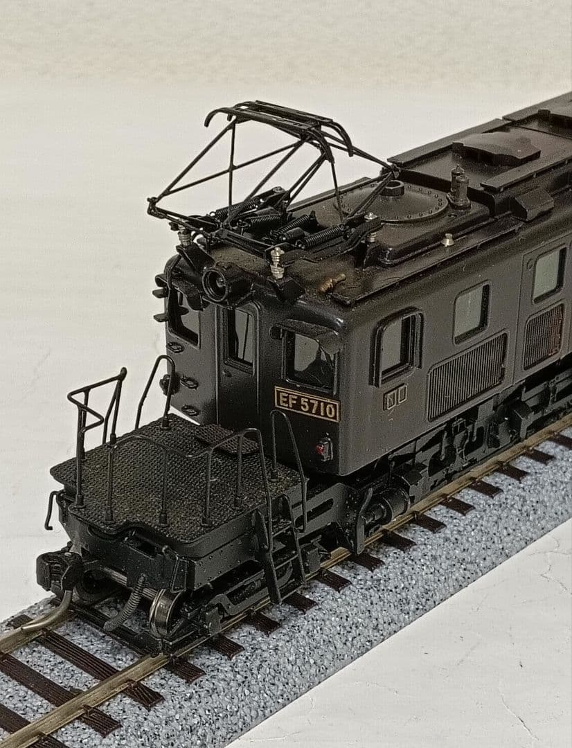 HOゲージ 天賞堂 EF57電気機関車、動作調整済