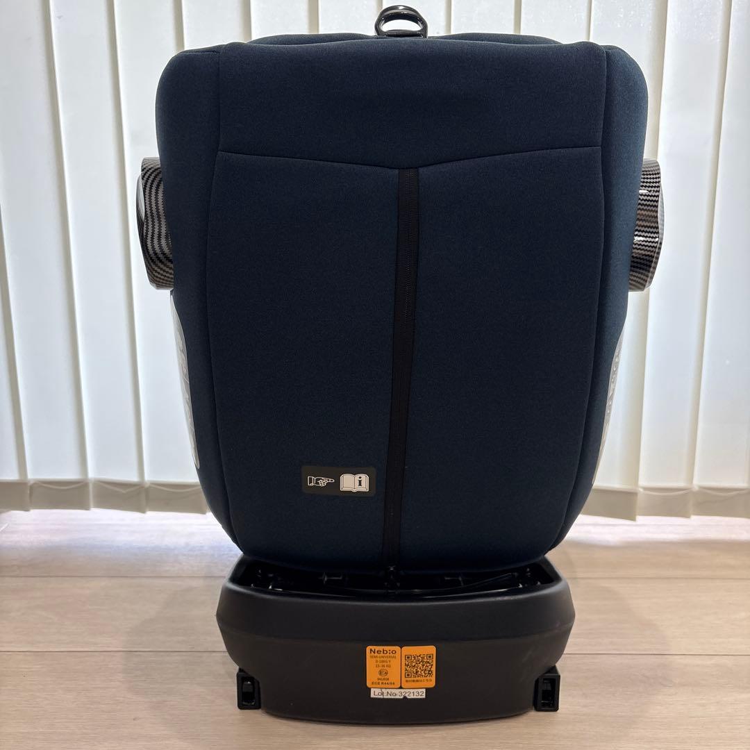 美品　ネビオ　Nebio ターンピット　ISOFIX ネイビー