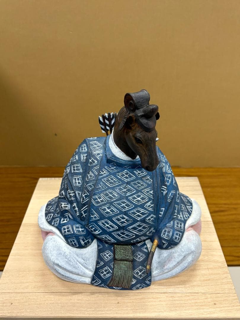 作家物　野桑敏哉(彫房ぬらり)　「牛の刻」　木彫に手彩色　Y-48