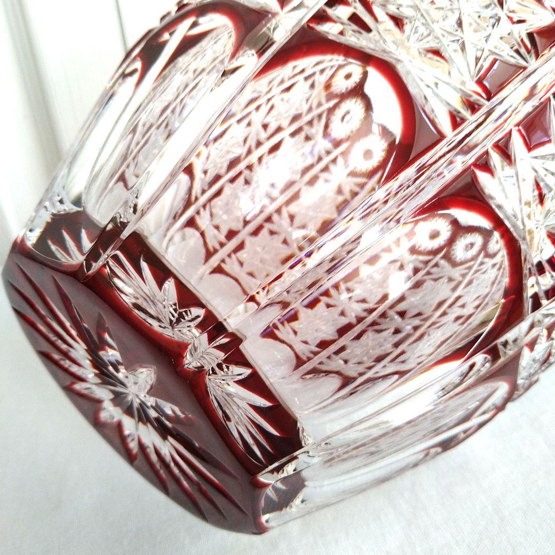 AjkaCrystal アイカクリスタル　色被せ　切子　レッド　赤　花瓶　大