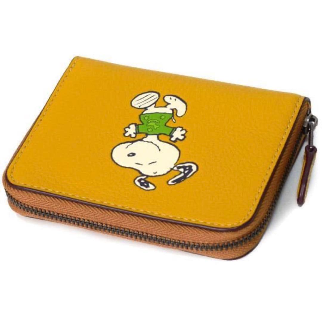 COACH ペブルレザー ピーナッツコスヌーピー ウォーク 二つ折り財布