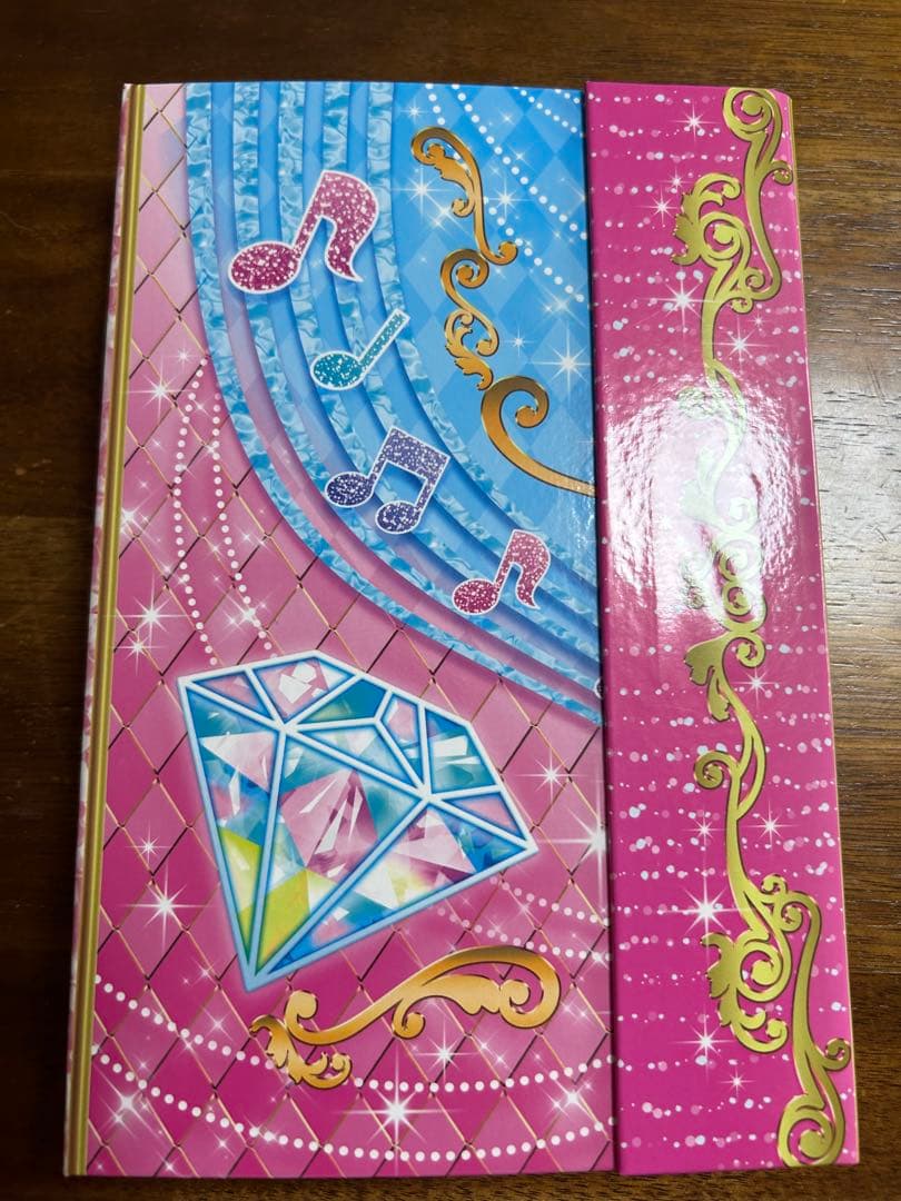 アイカツ トレーディングカード バインダーセット レアカード 含む レッスン手帳