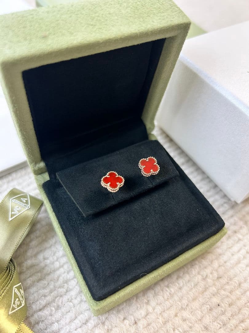 美品 ヴァンクリーフ&アーペル スウィート アルハンブラ ピアス カーネリアン