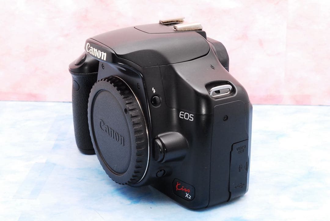 Canon Kiss X2☆一眼レフカメラ☆初心者向け豪華セット☆S数極少