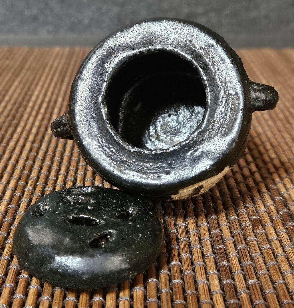 明治時代　古美濃　古瀬戸　黒織部　鉄絵　草文様　双耳　香炉　茶道具　茶器　香道具