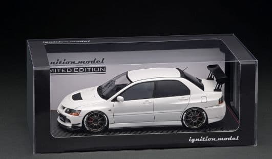 1/18 Lancer Evolution IX (CT9A) エンジン付