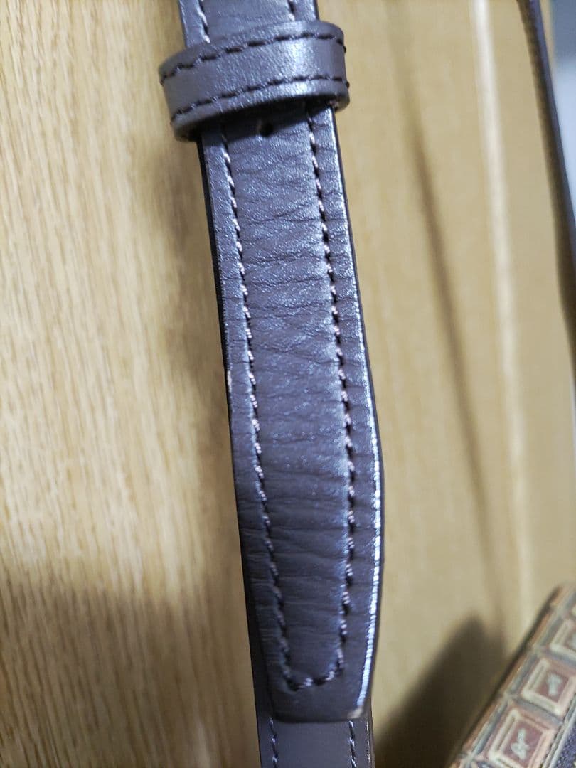 ヒ*リ様 Q-pot.　チョコレートクロスボディーバッグ　ショルダーバッグ