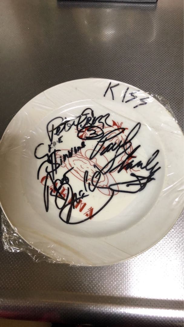 KISS サイン入りイラストプレート