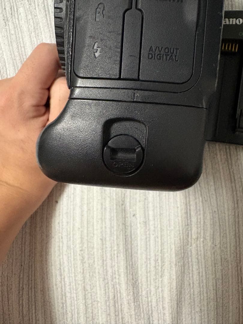 Canon EOS-1DX 訳アリ　動作確認済　キヤノン