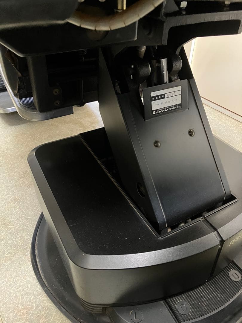 タカラベルモント理容椅子 プライムハイテクノ オートリターン中古②