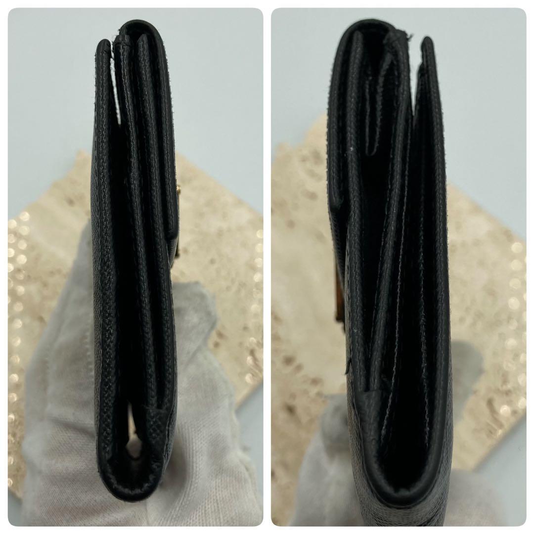 ！極美品！　PRADA プラダ　折り財布　サフィアーノ　ブラック　105A