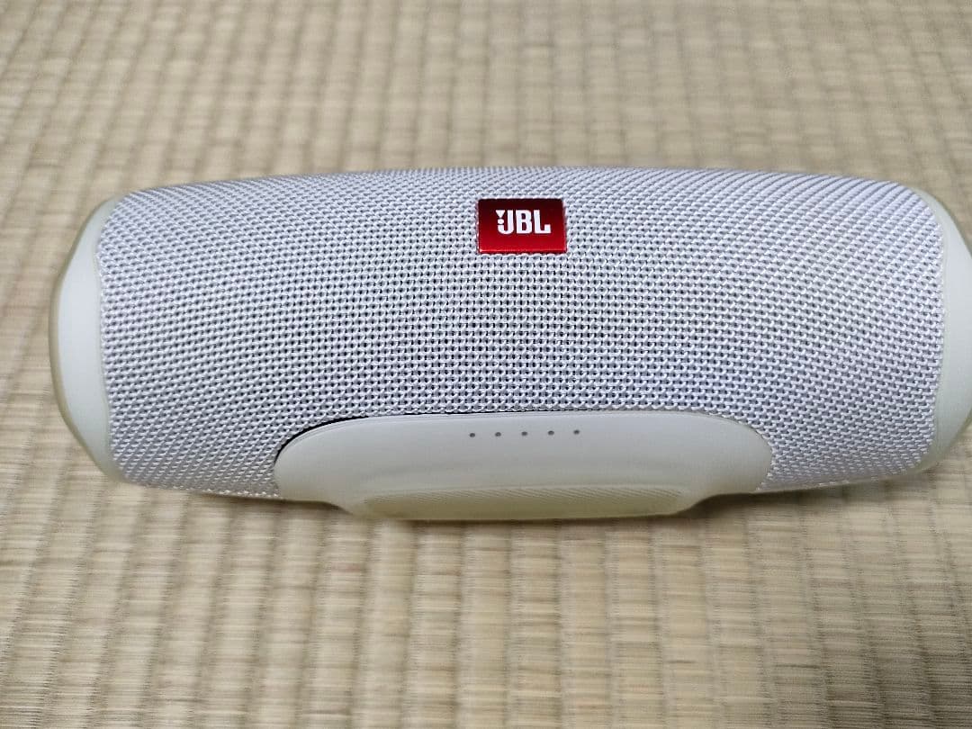 JBL CHARGE4 ワイヤレススピーカー　　　 Bluetooth