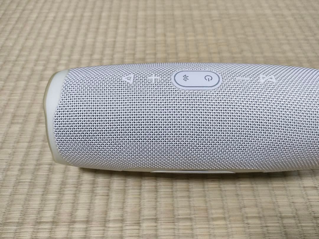 JBL CHARGE4 ワイヤレススピーカー　　　 Bluetooth