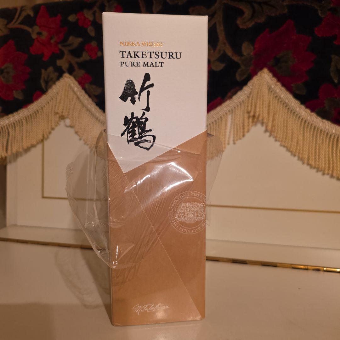 <新品> 入手困難 NIKKA 竹鶴 PURE MALT 最安値 8500円 !