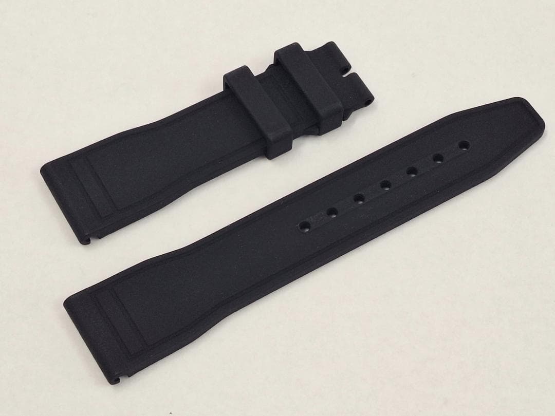 IWC 純正ラバーベルト ストラップ ブラック　【未使用】