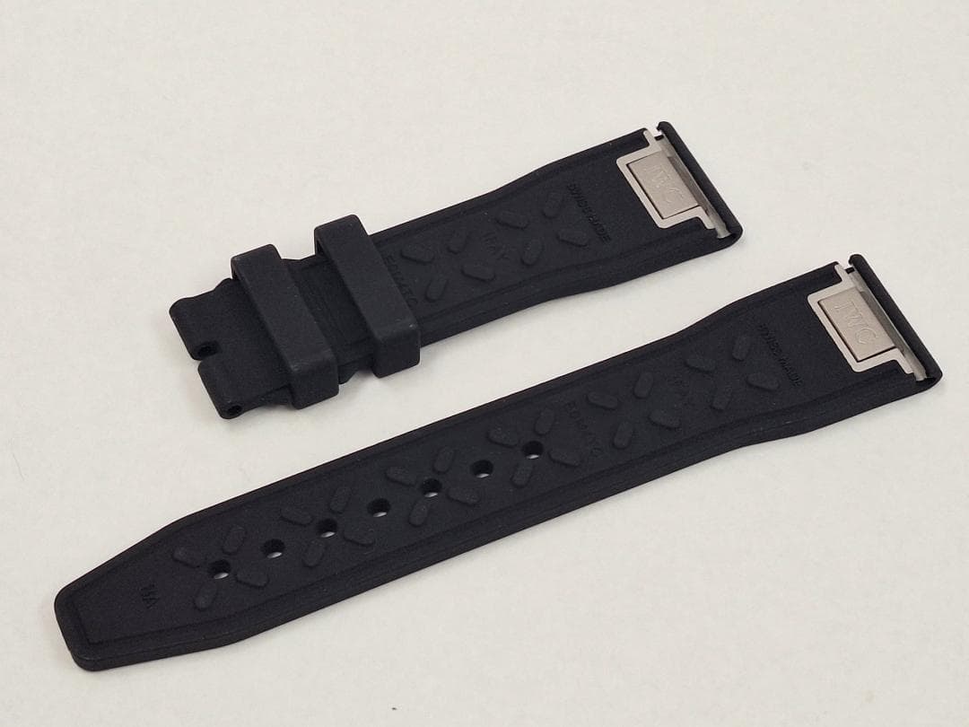 IWC 純正ラバーベルト ストラップ ブラック　【未使用】