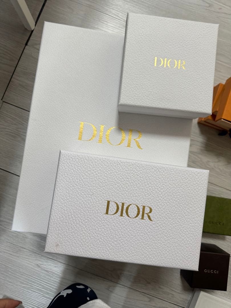 Diorのバック、アクセサリー、財布が入っていた空箱です。