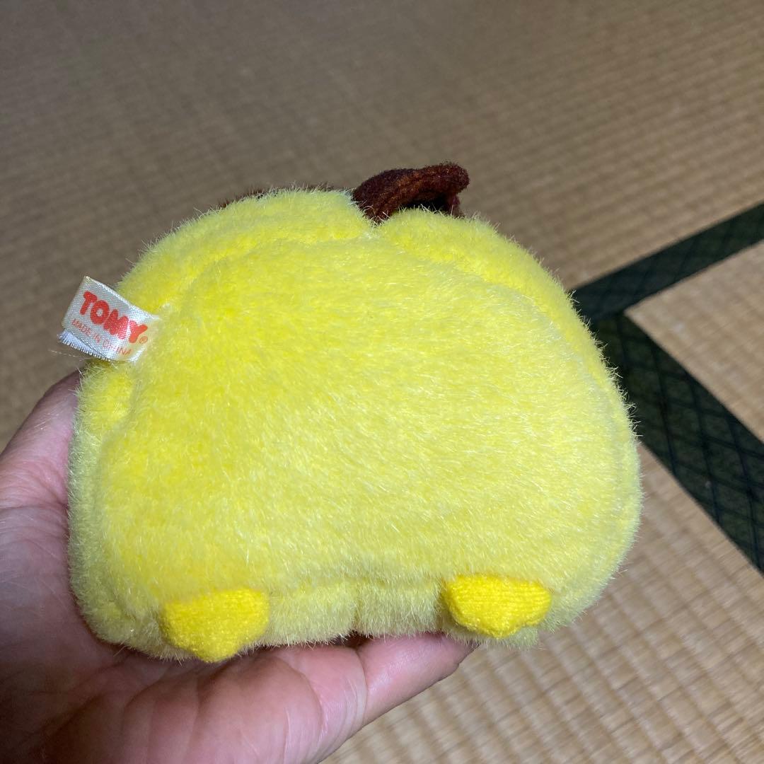 ピカチュウ バンザイ　ぬいぐるみ TOMY