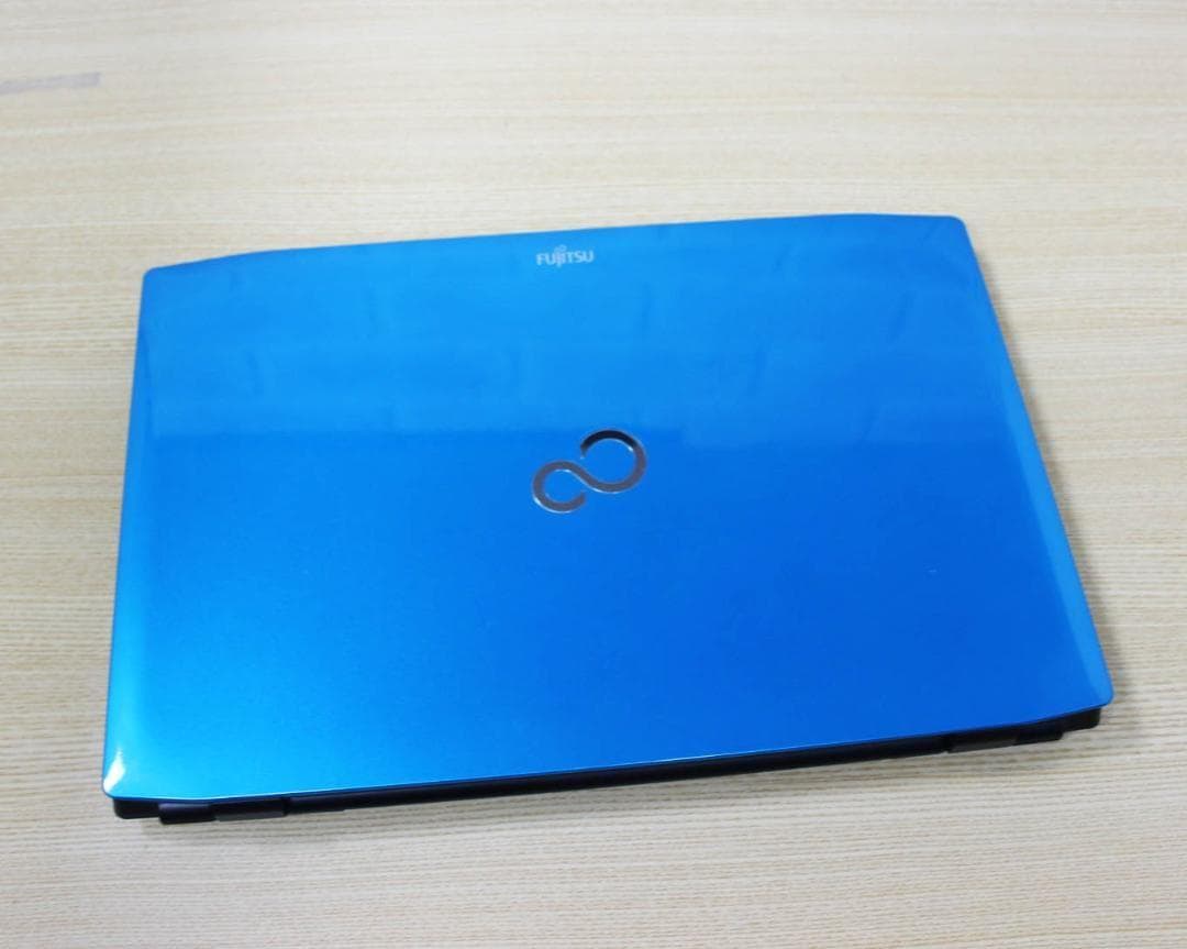 Core i7✨SSD512GB✨メモリ16G ノートパソコン オフィス付き