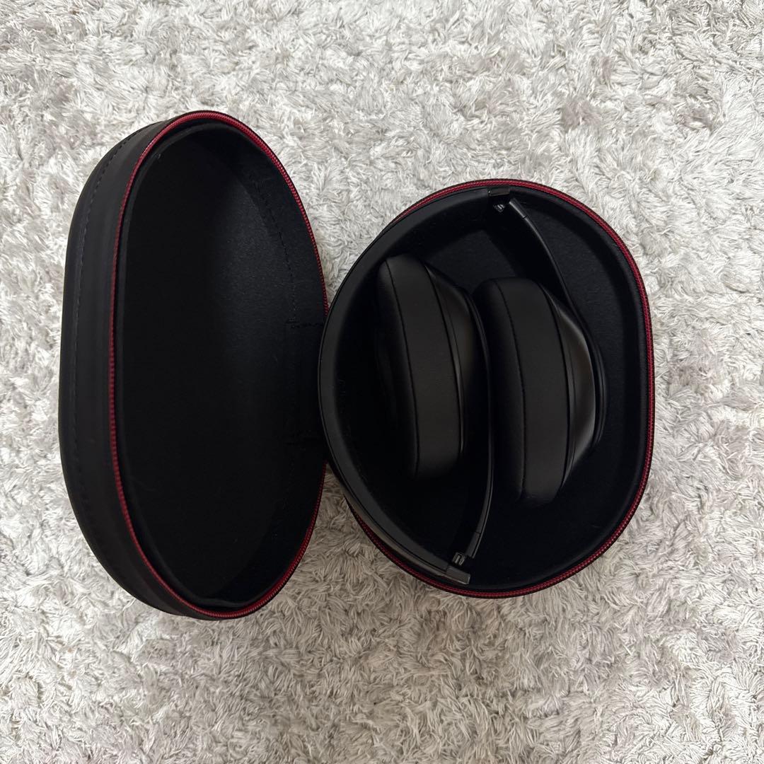 Beats Studio3 ワイヤレスヘッドホン　黒