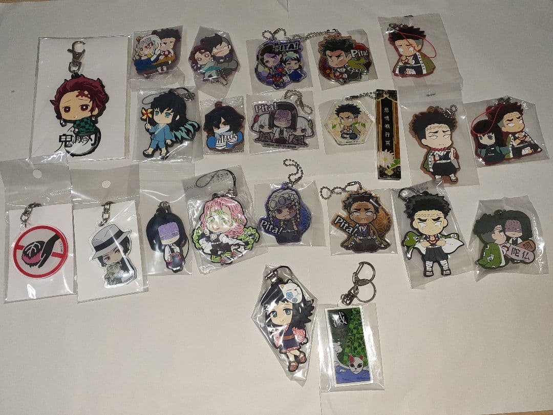 鬼滅の刃　グッズ　80点以上　まとめ売り　レアあり