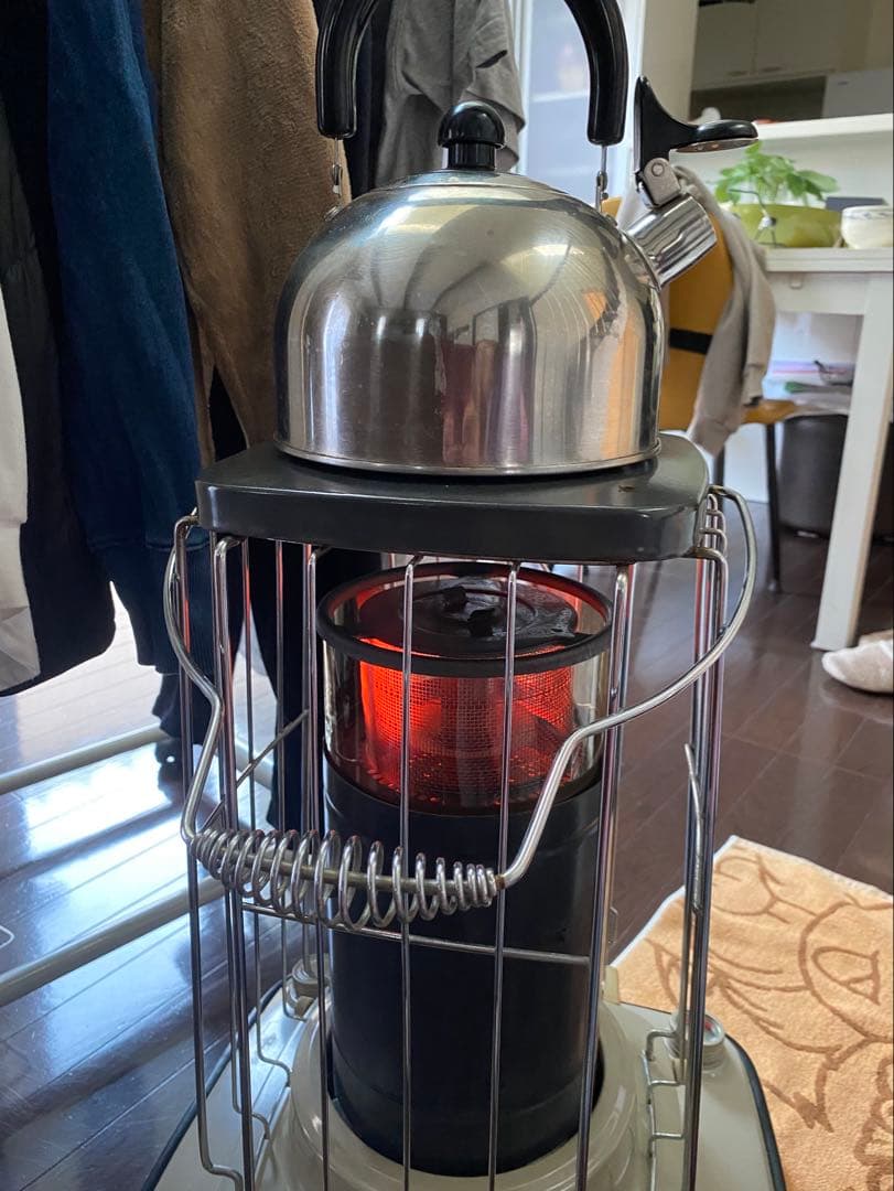 SANYO ストーブ ベージュ・黒