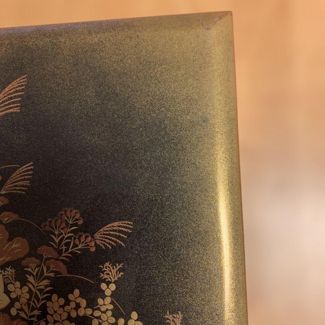 漆器重箱 花と鳥のデザイン