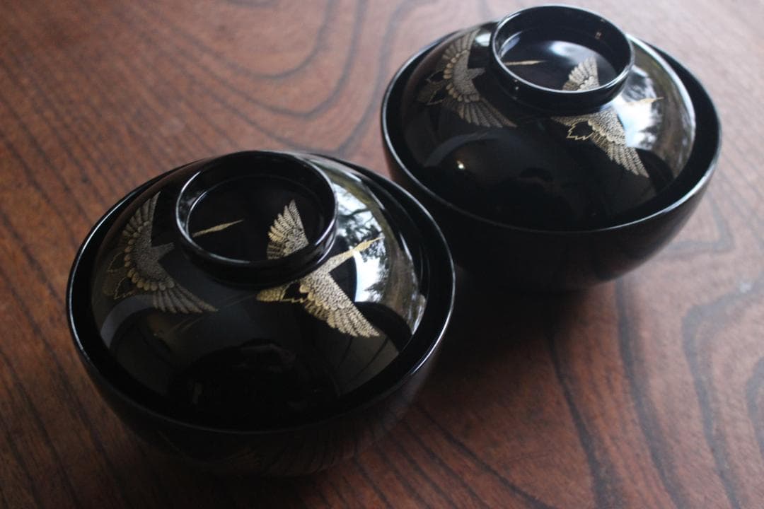 デッドストック！上質黒漆に極上鶴沈金の映えるお椀2点（検輪島塗沈金椀雑煮椀