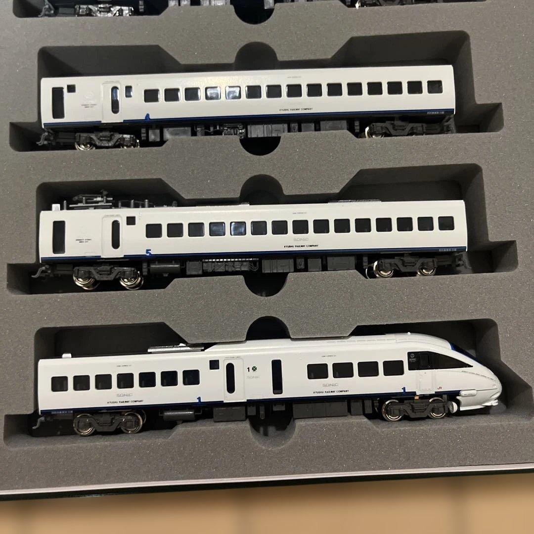 KATO 10-286 885系　「白いソニック」　6両セット