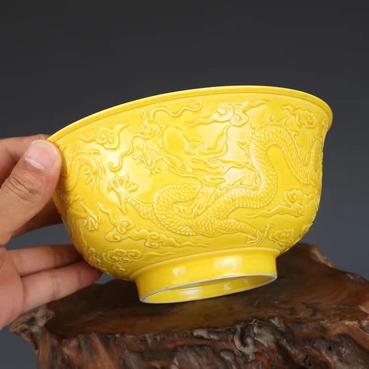 清朝 雍正 黄釉  竜の柄 お碗 収蔵品 コレクション