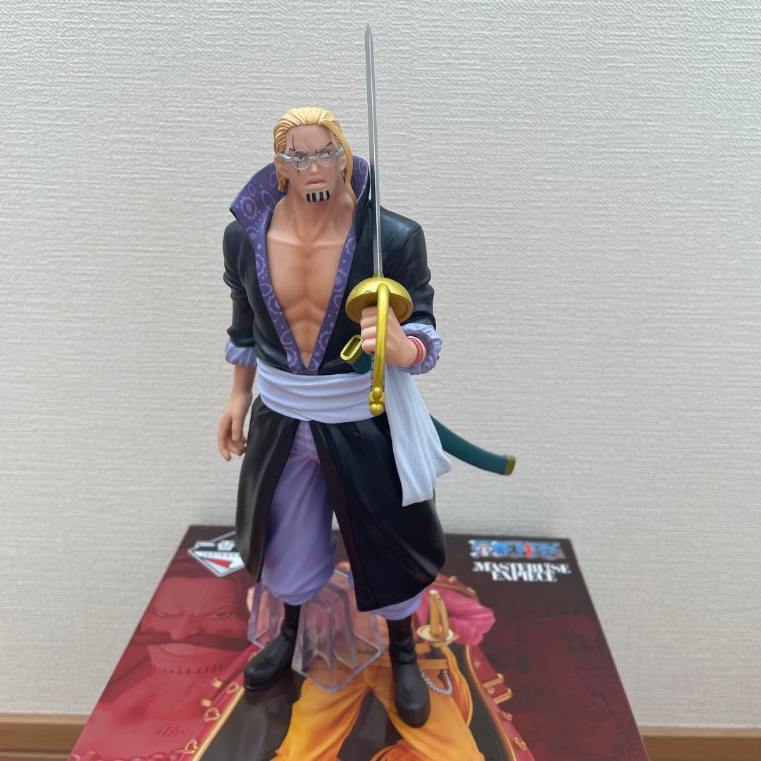 ロジャー海賊団　フィギュア