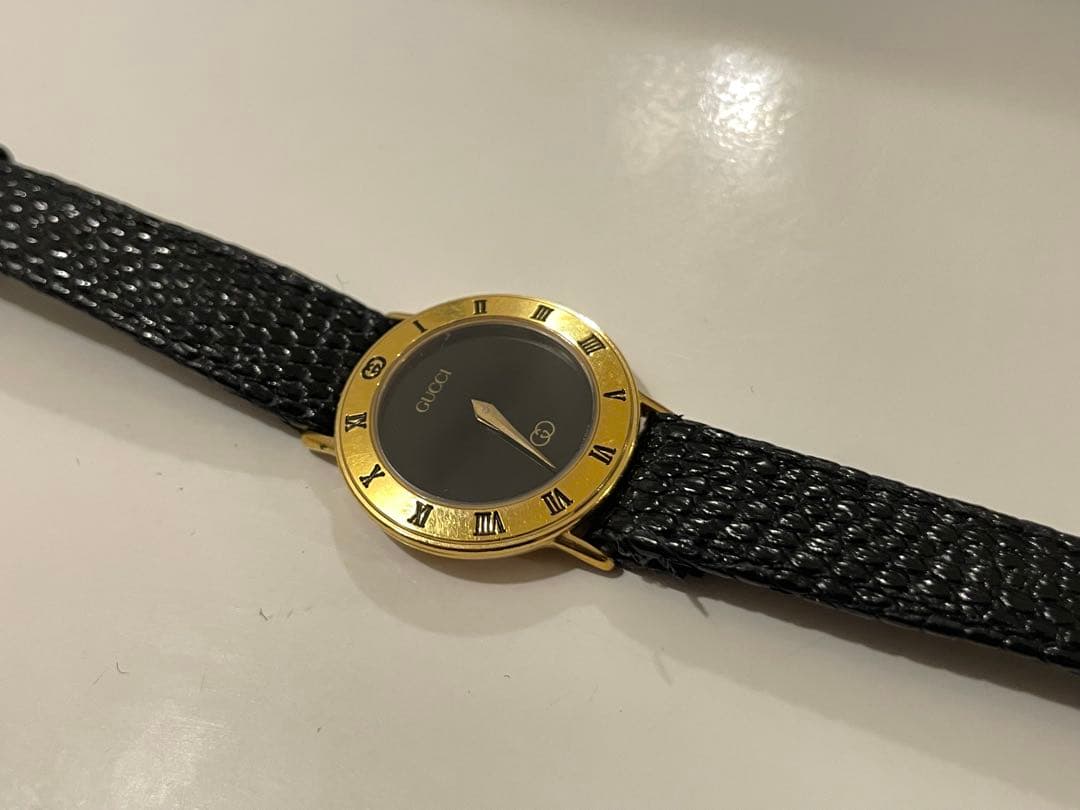 【ケース付き】GUCCI レディース 時計 ゴールド ブラック