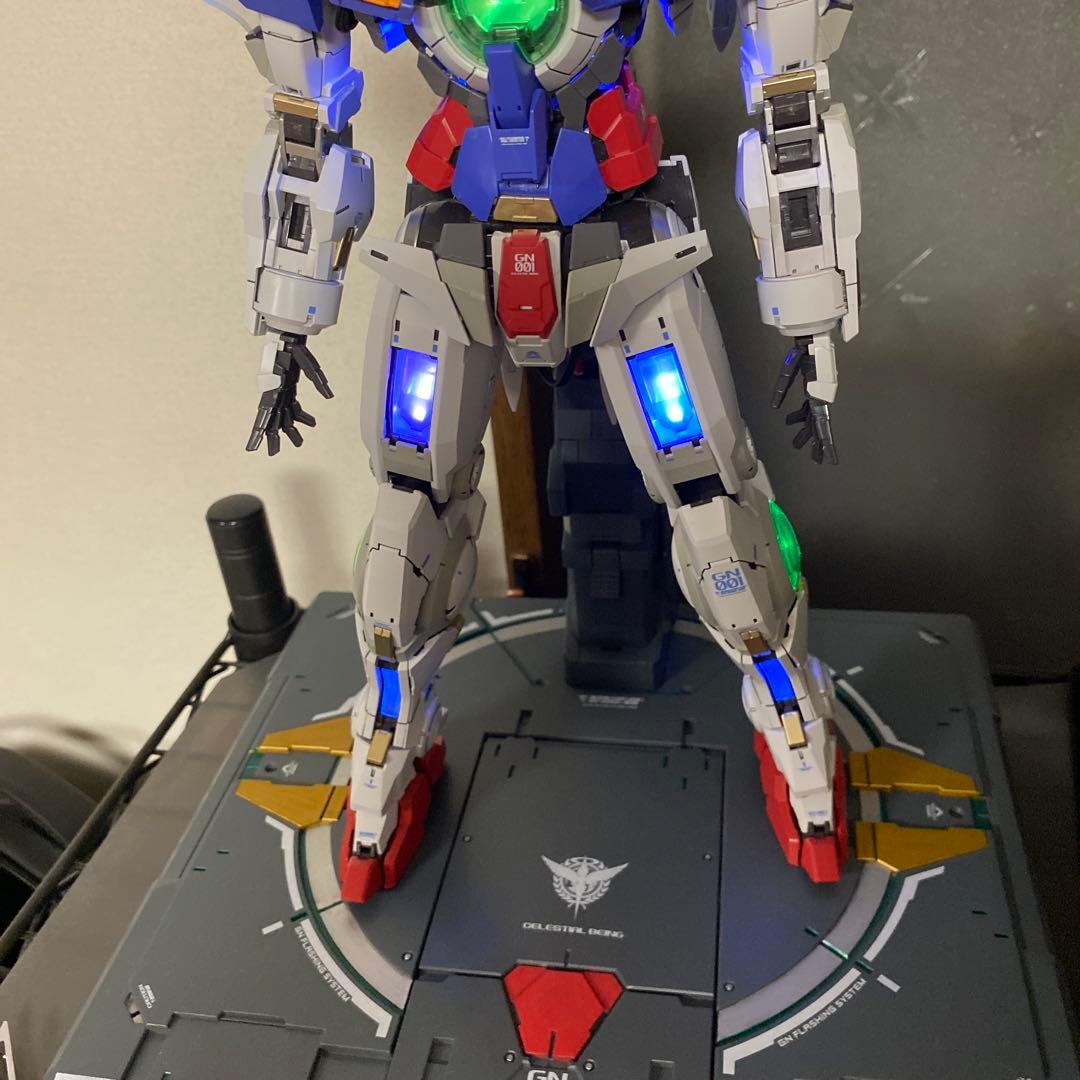 PG ガンダムエクシア　LEDver