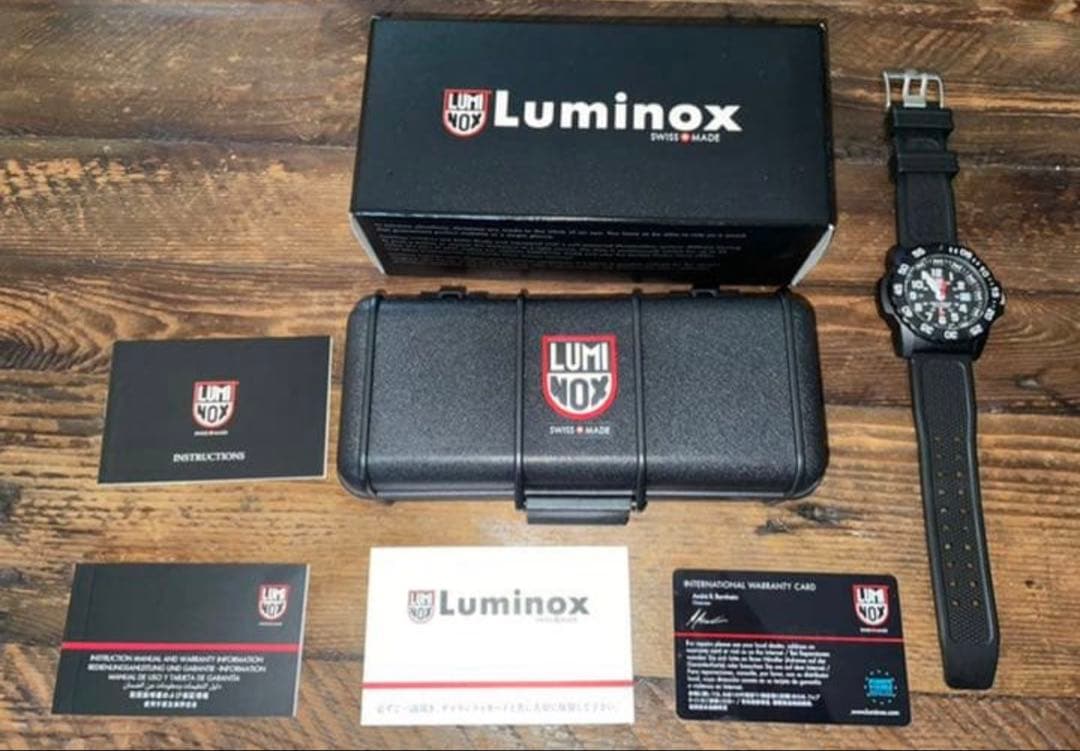 正規品！Luminox 3501 REDHAND 腕時計